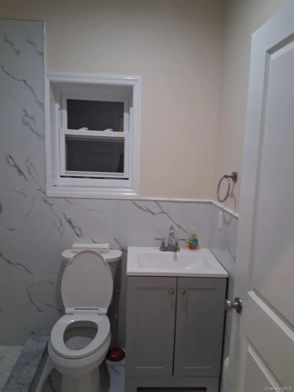 601 E 226th Street Bronx, NY 10466