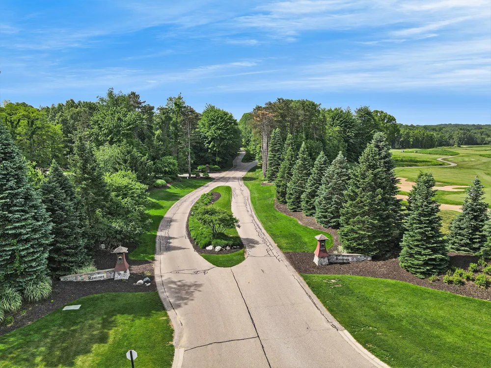 3365 Palmer Drive #59 Saugatuck, MI 49453