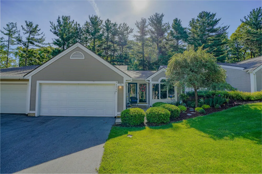 3334 Woodwind Drive NE #33