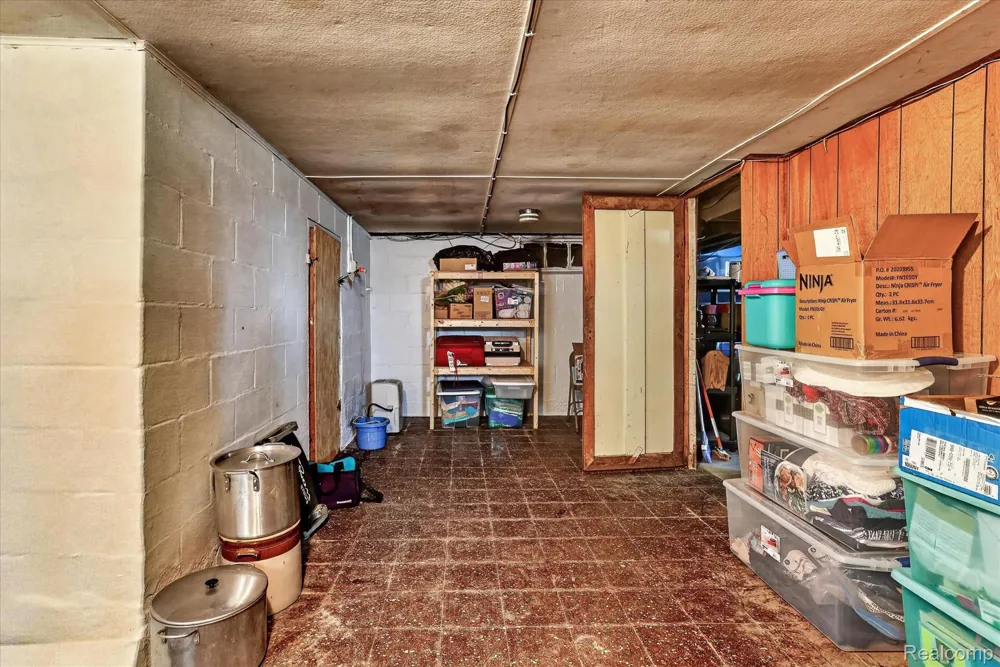 3005 Hanchett Street Carrollton Township, MI 48604