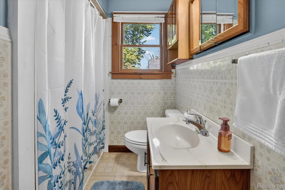 3005 Hanchett Street Carrollton Township, MI 48604