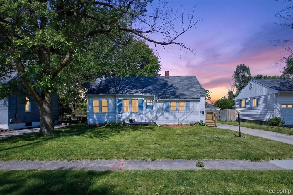 3005 Hanchett Street Carrollton Township, MI 48604