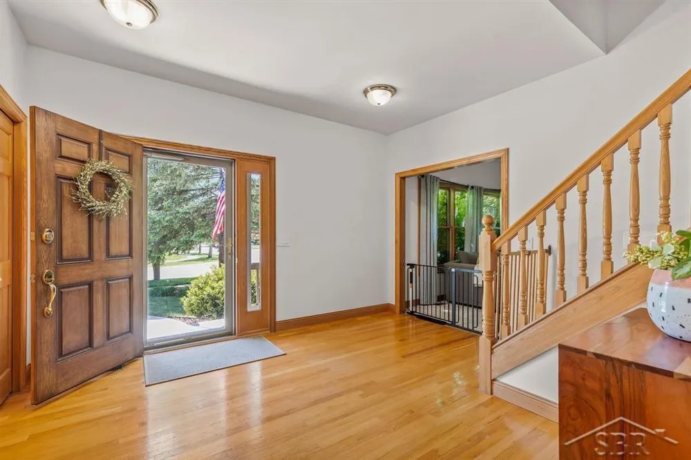 403 Shirewood Lane Midland City, MI 48642