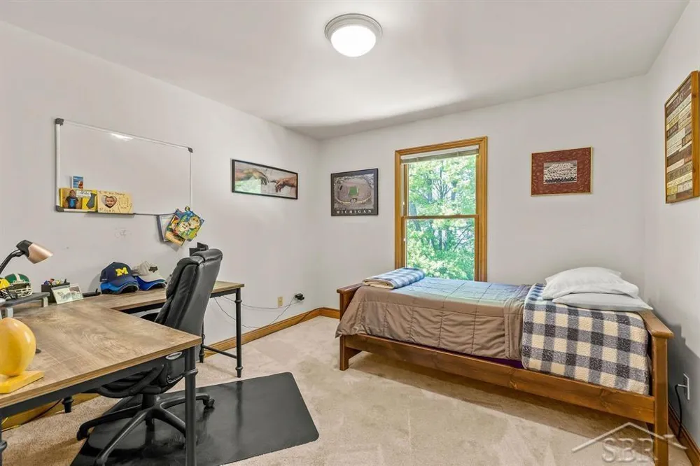 403 Shirewood Lane Midland City, MI 48642