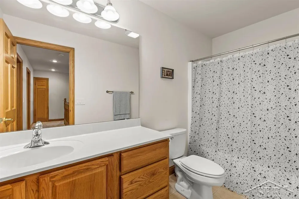 403 Shirewood Lane Midland City, MI 48642