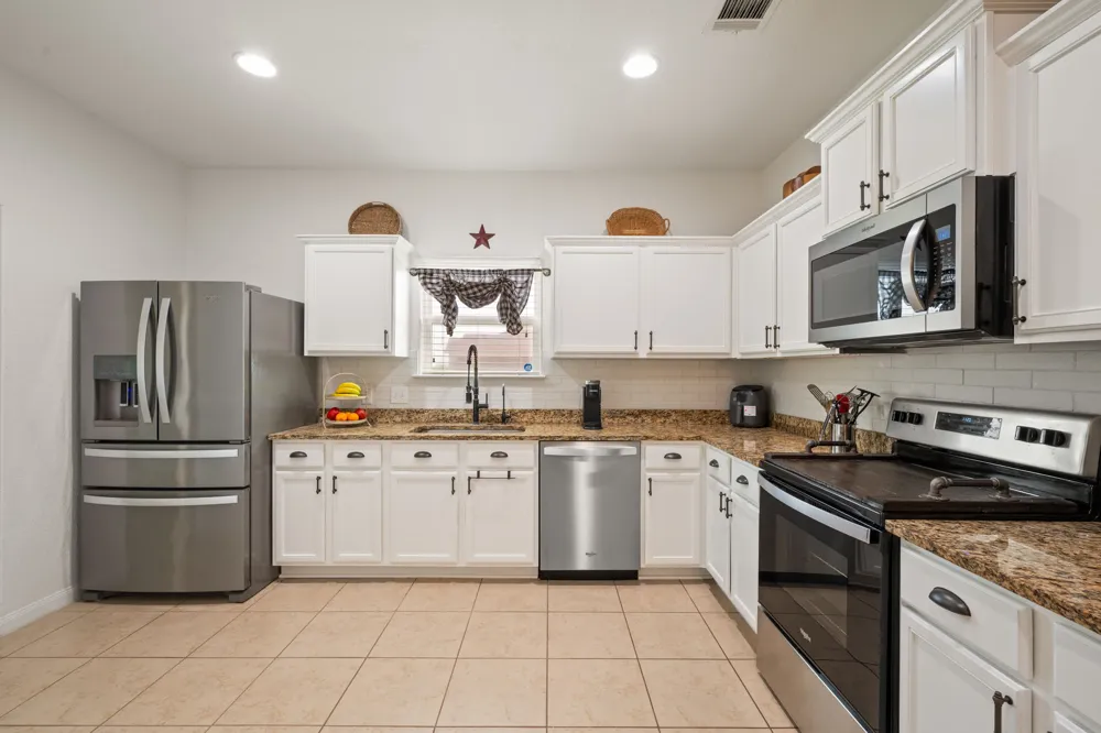 19625 James Manor Street Manor, TX 78653