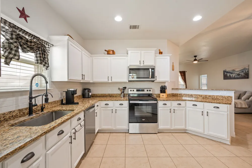 19625 James Manor Street Manor, TX 78653