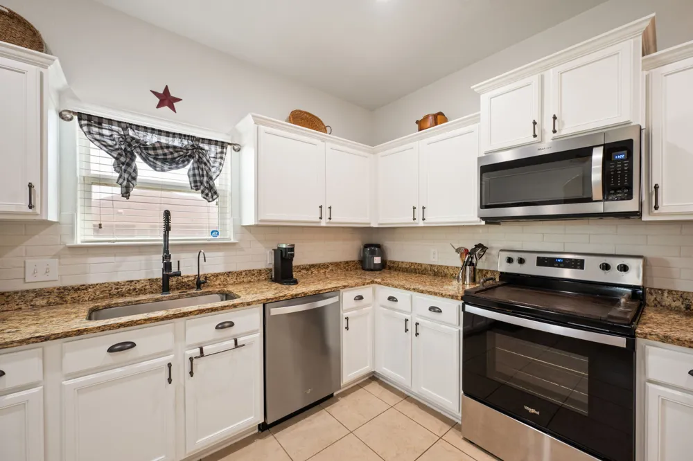 19625 James Manor Street Manor, TX 78653
