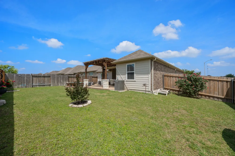 19625 James Manor Street Manor, TX 78653