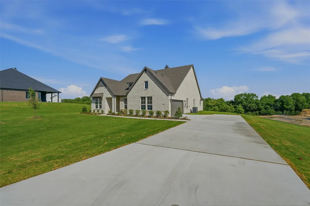 441 Texas Sage Trail Weatherford, TX 76085