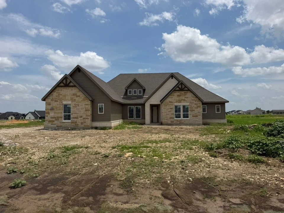 12417 Hornfels Drive Krum, TX 76249
