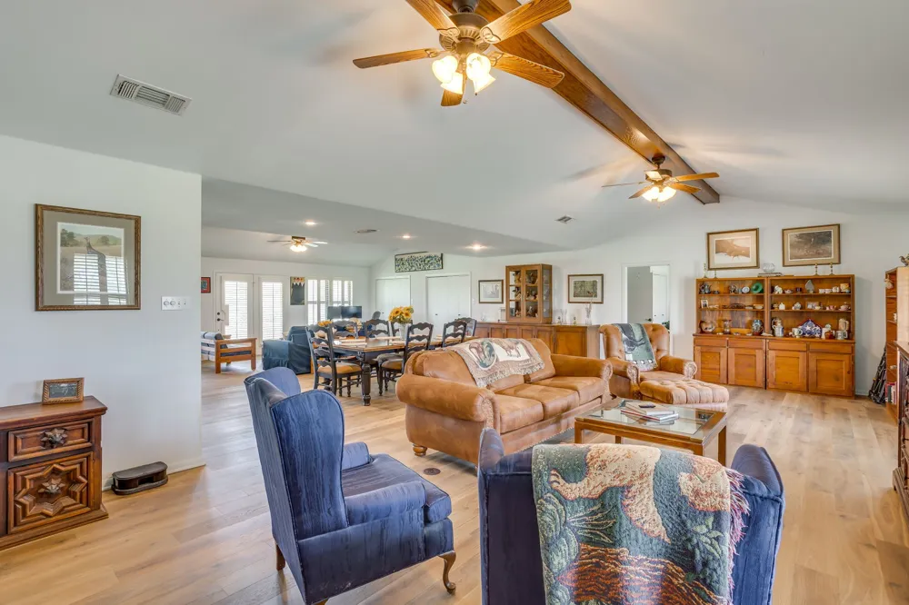 1053 Fm 503 Coleman, TX 76834