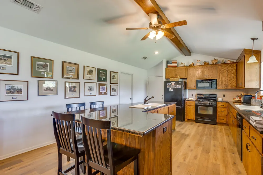 1053 Fm 503 Coleman, TX 76834
