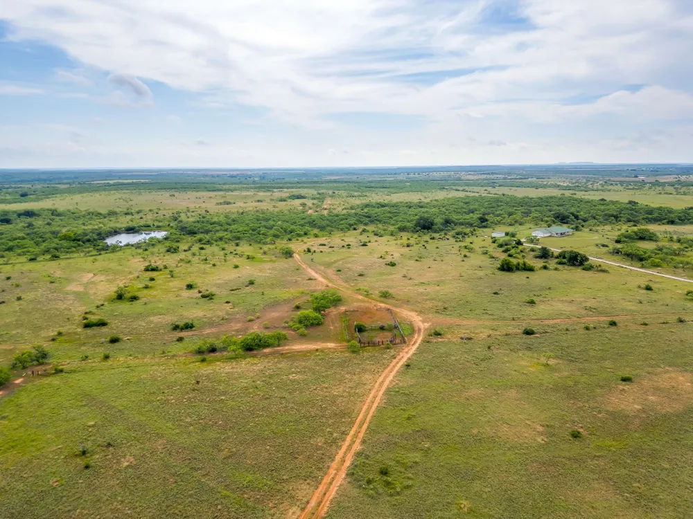 1053 Fm 503 Coleman, TX 76834