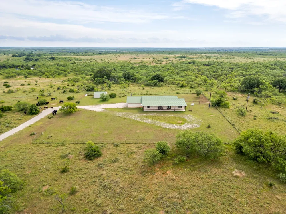 1053 Fm 503 Coleman, TX 76834