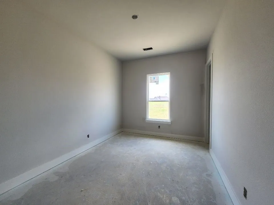 12413 Hornfels Drive Krum, TX 76249