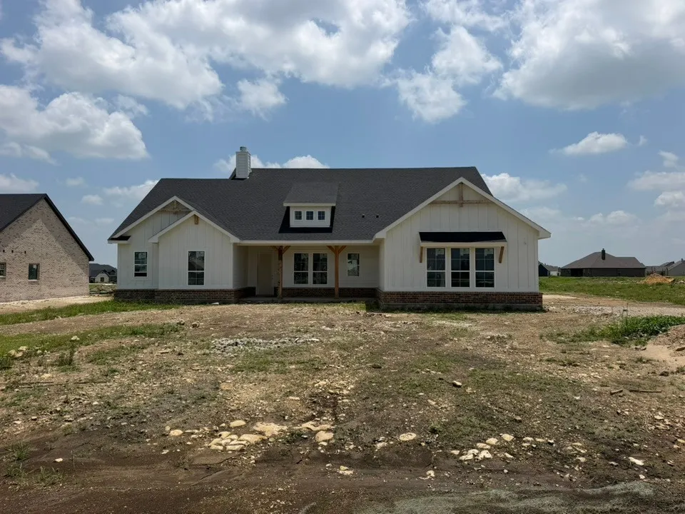 12413 Hornfels Drive Krum, TX 76249