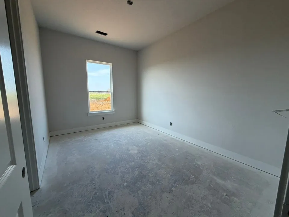 12413 Hornfels Drive Krum, TX 76249