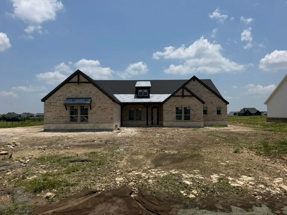 12409 Hornfels Drive Krum, TX 76249