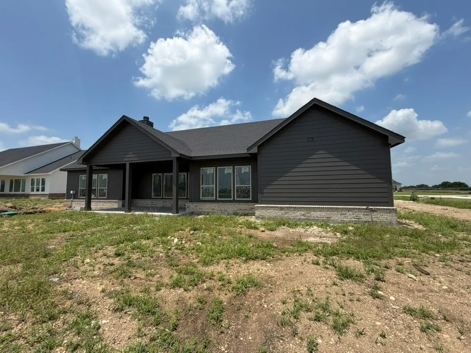 12409 Hornfels Drive Krum, TX 76249