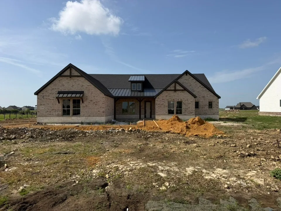 12409 Hornfels Drive Krum, TX 76249