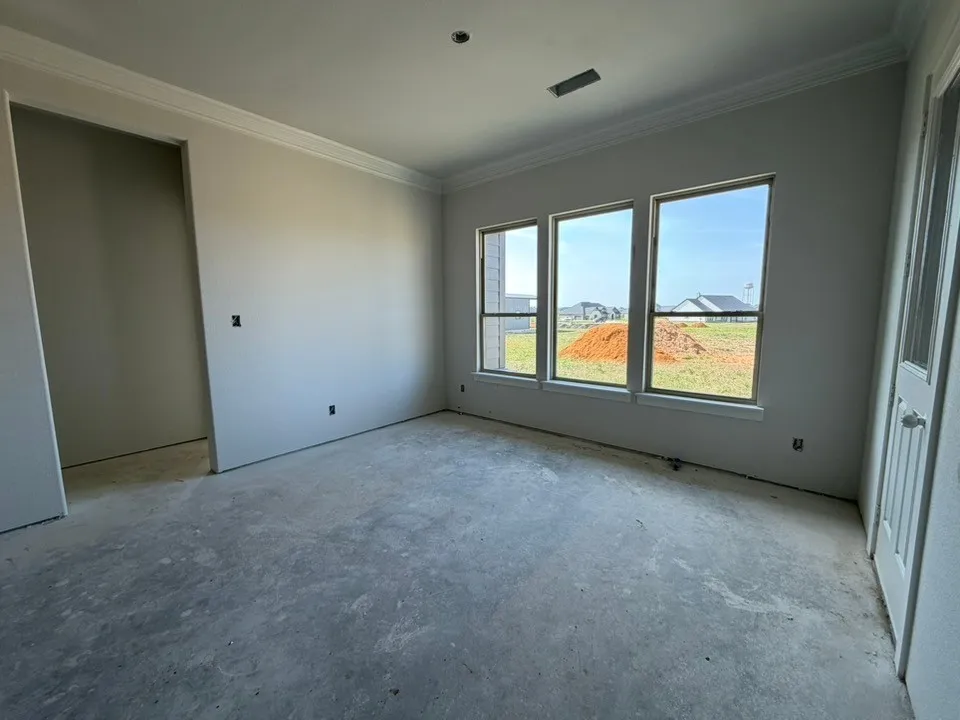 12409 Hornfels Drive Krum, TX 76249