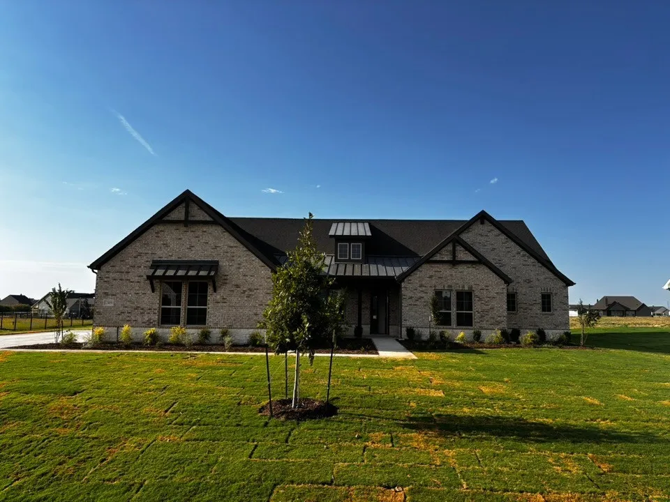12409 Hornfels Drive Krum, TX 76249