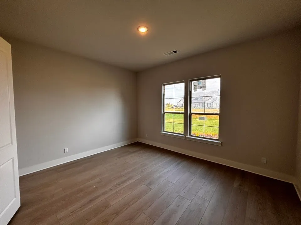 12409 Hornfels Drive Krum, TX 76249