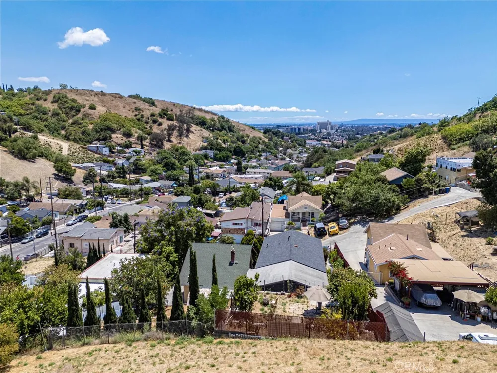 3317 Sierra Street Los Angeles, CA 90031