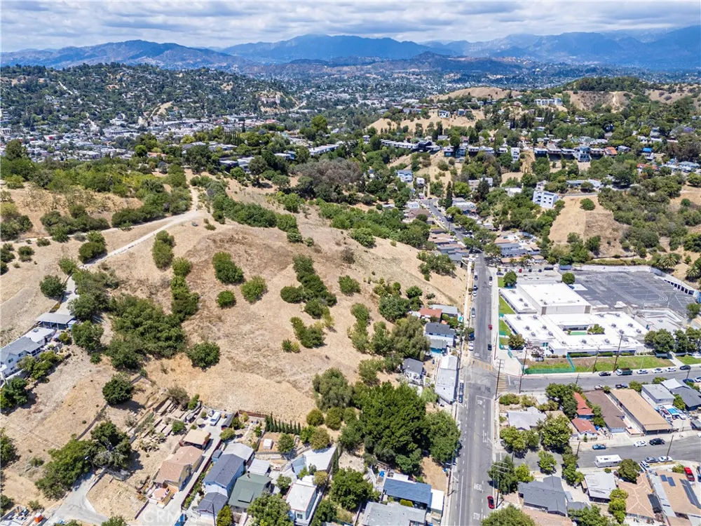 3317 Sierra Street Los Angeles, CA 90031