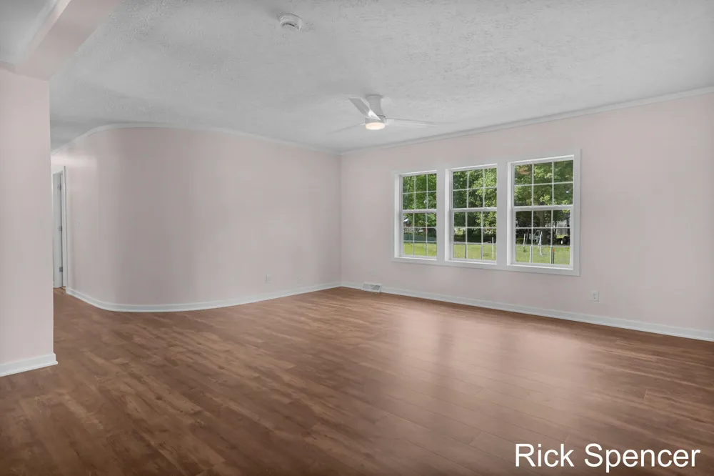 3321 Babylon Road Allegan, MI 49010