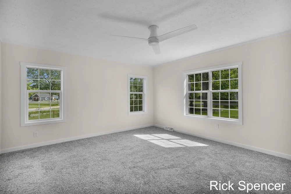 3321 Babylon Road Allegan, MI 49010