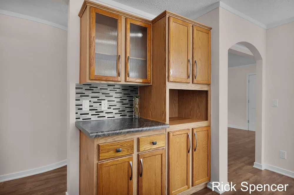 3321 Babylon Road Allegan, MI 49010