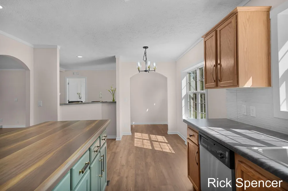 3321 Babylon Road Allegan, MI 49010
