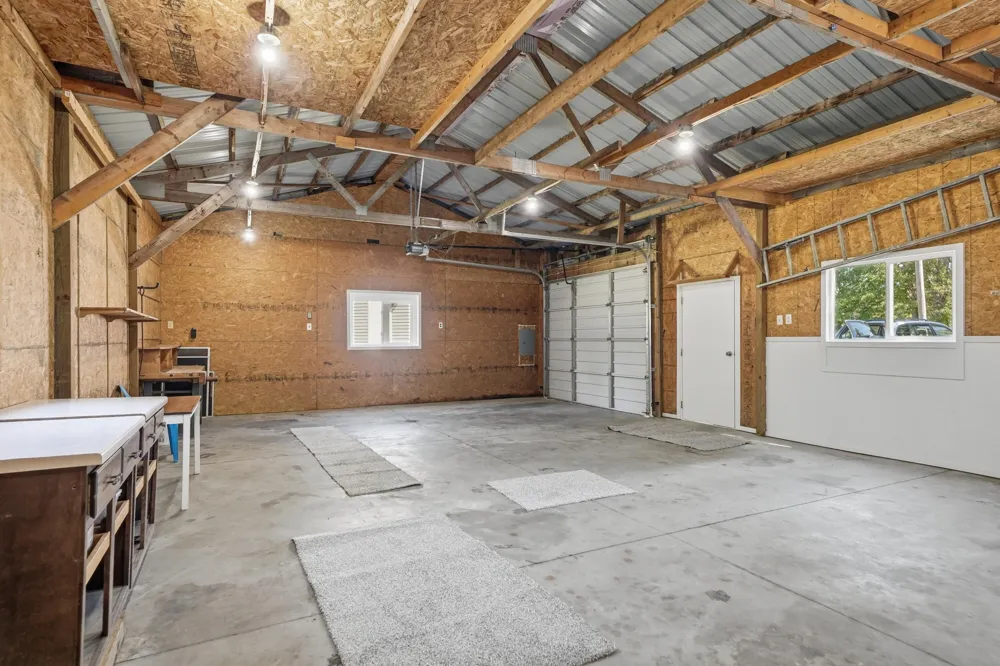 3321 Babylon Road Allegan, MI 49010