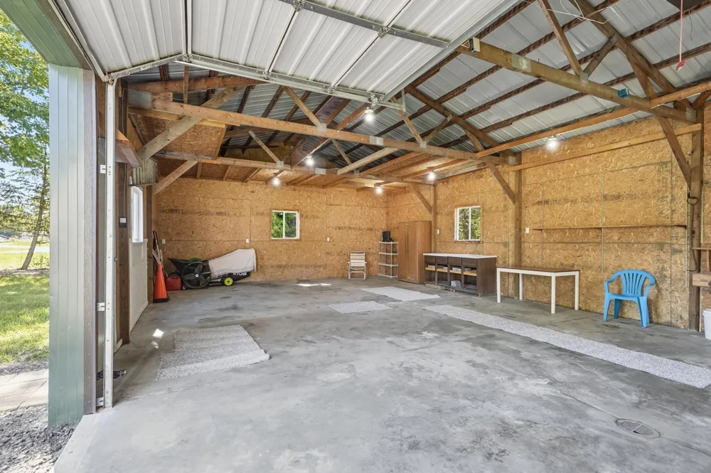 3321 Babylon Road Allegan, MI 49010