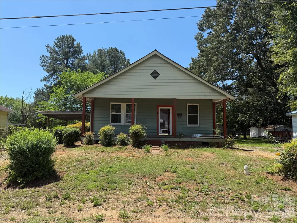 652 Cherry Street Wadesboro, NC 28170