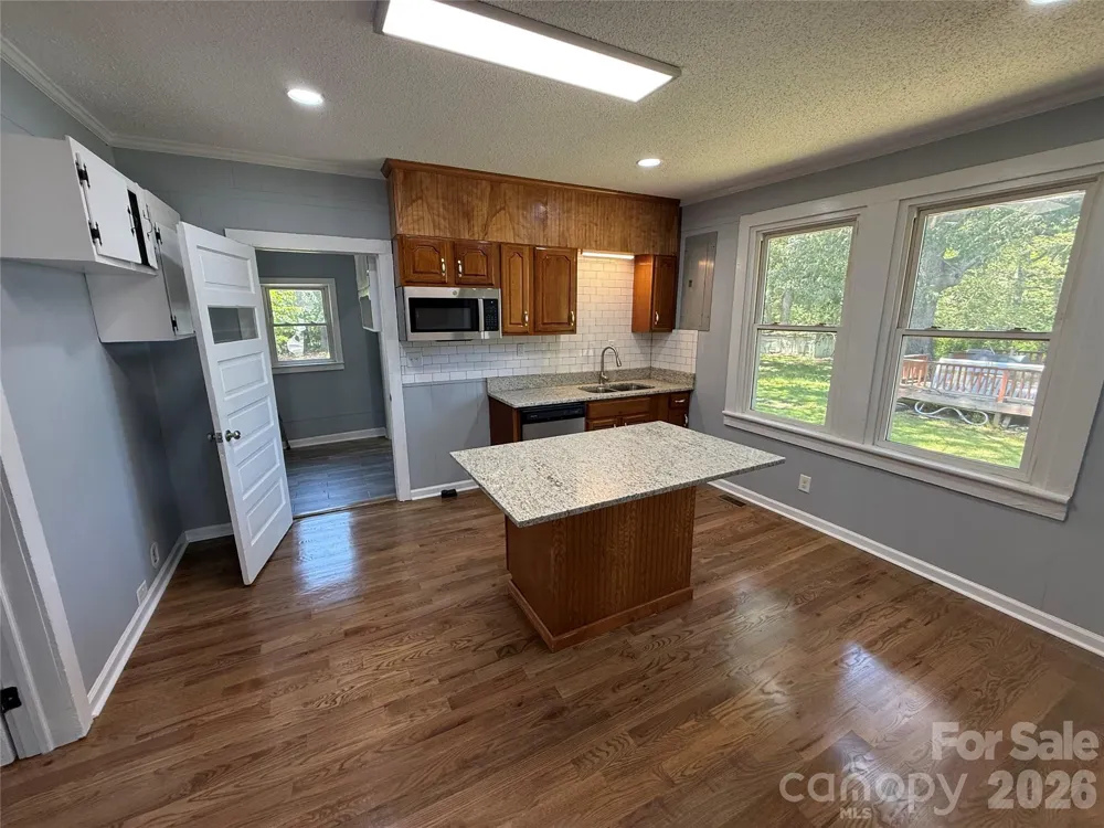 652 Cherry Street Wadesboro, NC 28170