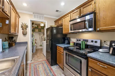 525 Warm Springs Circle
