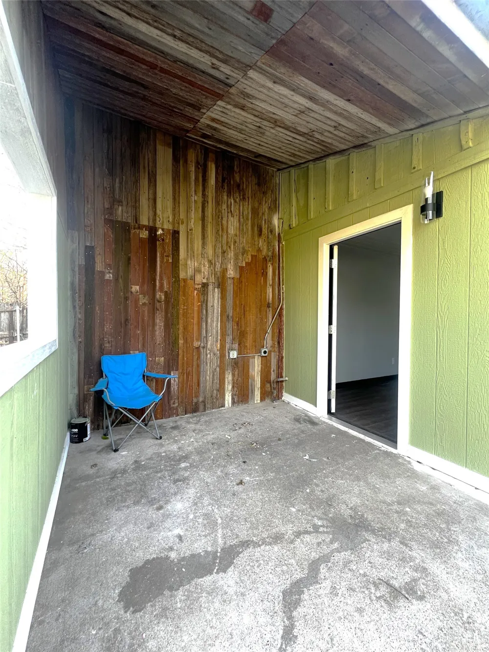 5205 Calloway Street #B Sansom Park, TX 76114