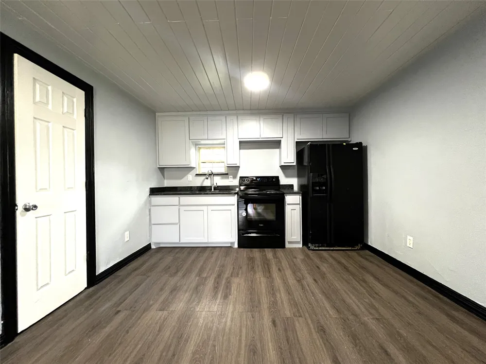 5205 Calloway Street #B Sansom Park, TX 76114