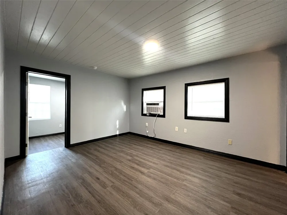 5205 Calloway Street #B Sansom Park, TX 76114