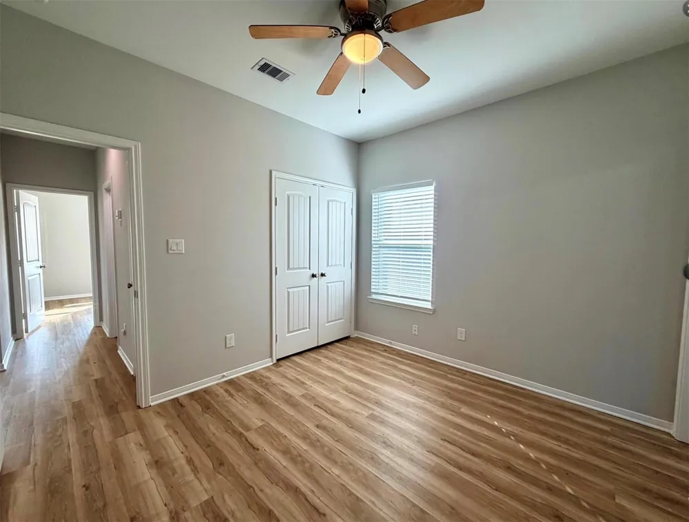 502 S Ross Sterling #B Anahuac, TX 77514