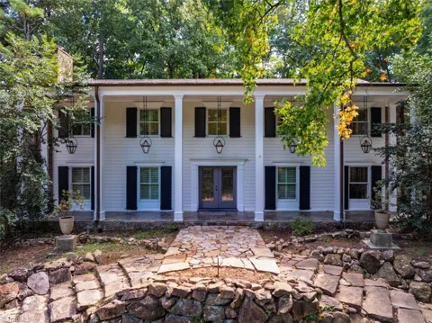 52 Dogwood Acres Drive