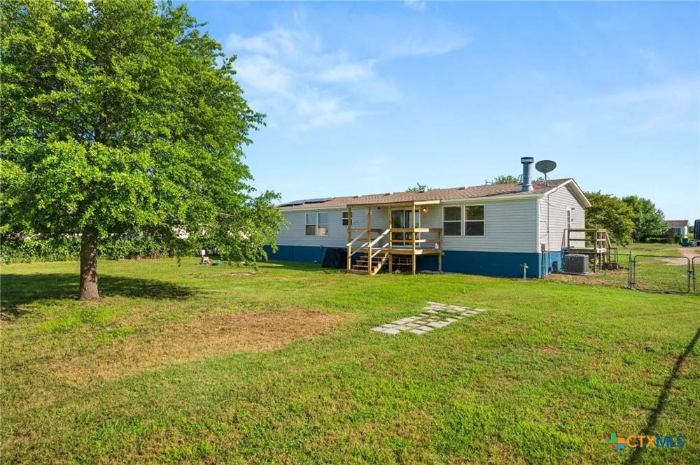 152 Hillside Drive Troy, TX 76579