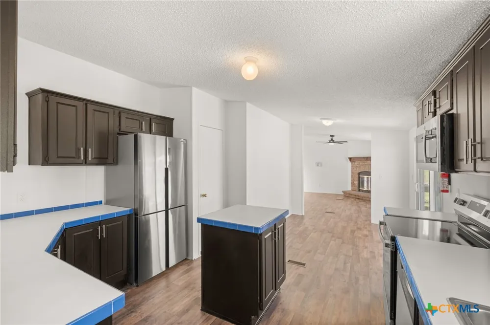 152 Hillside Drive Troy, TX 76579