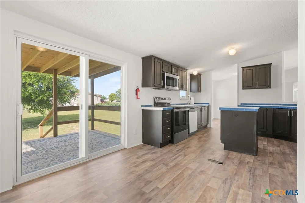 152 Hillside Drive Troy, TX 76579