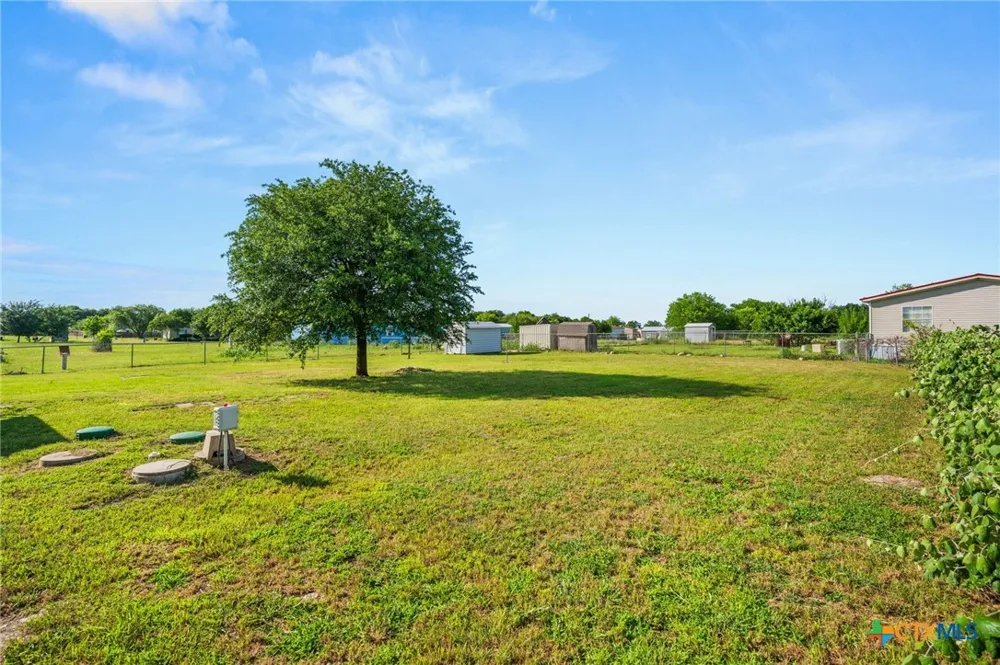 152 Hillside Drive Troy, TX 76579