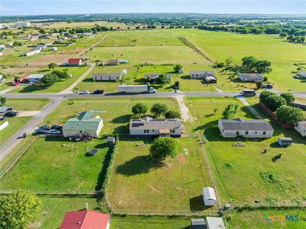 152 Hillside Drive Troy, TX 76579