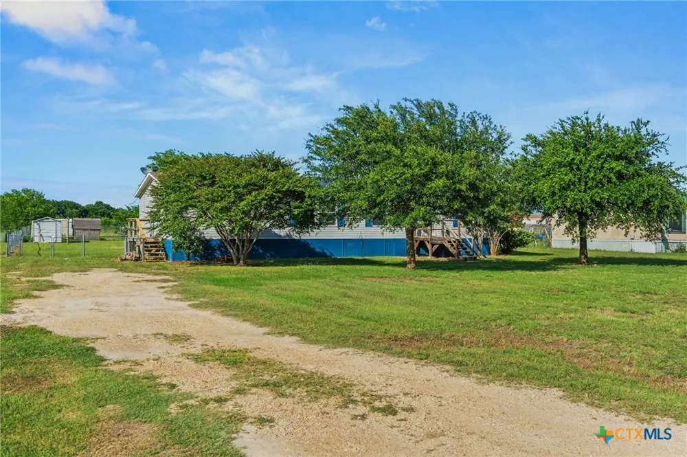 152 Hillside Drive Troy, TX 76579
